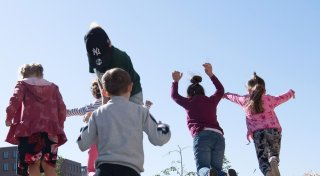 Spenden für Kinder: Die passende Hilfsorganisation finden