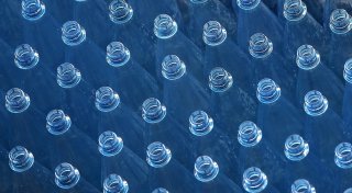 Mehr Menge für weniger Geld: Sorgen in der Plastikbranche