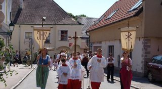 Bedeutung und Regeln: Wo an Fronleichnam Geschäfte geöffnet haben