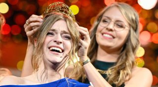 «Unbeschreiblich»: Charlotte Weihl neue Deutsche Weinkönigin