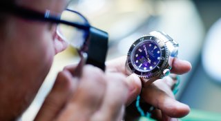 Vermeintliche Rolex-Käufer entpuppen sich in Bielefelder Wohnung als Kriminelle