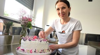 Außergewöhnliche Torten im Kreis Gütersloh: Konditorin startet mit Geschäftsidee durch