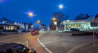 Unübersichtlich und gefährlich: An dieser Herforder Kreuzung ist es zu dunkel