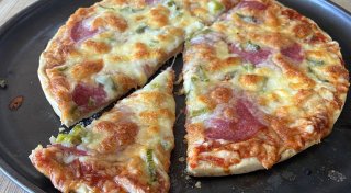 Pizza angebrannt: Feuerwehr Höxter stürmt Wohnung