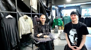 Pop-up-Store in Güterslohs Innenstadt: Junge Designer verkaufen einzigartige Stücke
