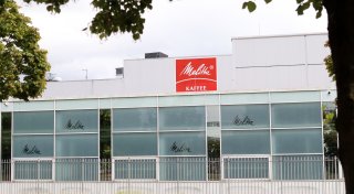 Schwerer Arbeitsunfall in Papierfabrik von Melitta: Mitarbeiter lag zwei Tage im künstlichen Koma