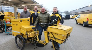 Blick hinter die Kulissen: Neuer DHL-Zustellstützpunkt in Paderborn ist nachhaltiger