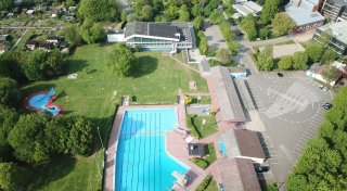 Die Stadt lehnt die Übernahme der Löhner Bäder durch den SC Aquarius ab