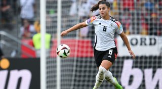 EM-Teilnahme von Lena Oberdorf bleibt offen