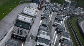 Pfingststau in Bayern, entspannte Verkehrslage in NRW