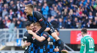 Mit dem siebten Streich an die Spitze: Der SC Paderborn 07 ist obenauf