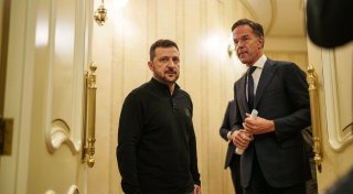 Selenskyj spricht mit Nato über weitere Ukraine-Hilfen