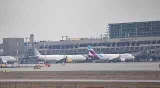 Brand am Flughafen Stuttgart - Keine Flüge am Abend