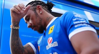 Nach Ferrari-Frust von Baku: Nachtfahrt für Formel-1-Stars