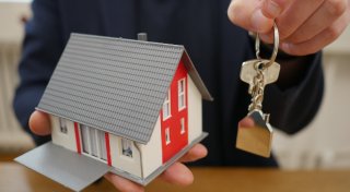 Zwangsversteigerungen im Kreis Paderborn: Diese Grundstücke und Häuser kommen unter den Hammer