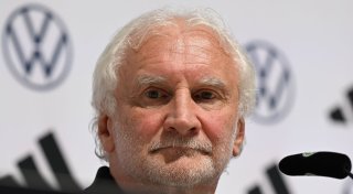Völler hört Ende 2028 beim DFB auf