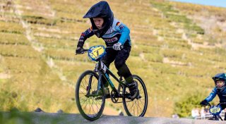 Kurven, Sprünge, Rad an Rad: Sechsjähriger aus Herford ist Deutschlands bester BMX-Racer