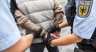 Im Paderborner Bahnhof geraucht - dann von der Bundespolizei verhaftet