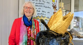 Karikaturen-Ausstellung füllt einen Leerstand in Bad Driburgs Innenstadt