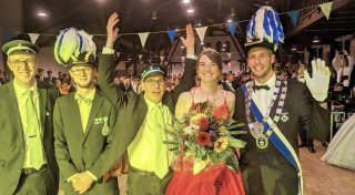 Spannender Wettkampf auf der Oktoberwoche: Warburgs Stadtkrone geht nach Hohenwepel