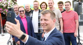 Einsam in Paderborn: Wahlkampf-Selfie mit dem FDP-Landeschef