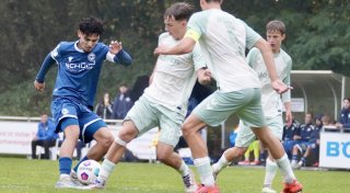 Arminia Bielefelds U19 darf in Halle ein wenig mehr zeigen
