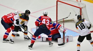 Loch im WM-Eis: Deutsches Team vorzeitig in die Kabine