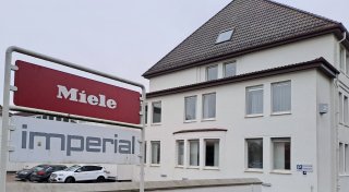 Investitionen bei Miele, Handyverbot an Gymnasium und eine Straßensperrung für ein Jahr