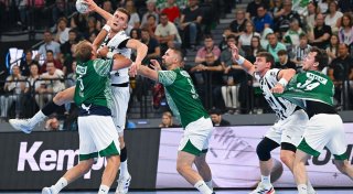 Handball-Krimi: Füchse Berlin gewinnen Supercup