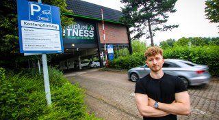 Teure Knöllchen auf Herforder Fitnessstudio-Parkplatz: Kunden fühlen sich abgezockt