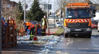 Dehmer Straße in Bad Oeynhausen mit Mineralwasser getränkt