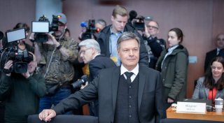Habeck weist Täuschungsvorwurf beim Atomausstieg zurück