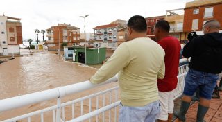 Überschwemmungen nach heftigen Regenfällen in Südostspanien