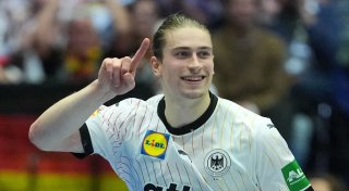 Sorgen um Knorr: Handballer mit Arbeitssieg gegen Polen