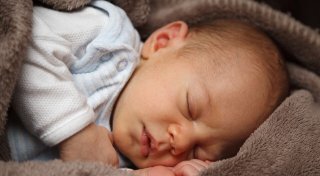 Steinheimerin bietet Schlafcoaching für Babys: Wie Kinder wieder durchschlafen