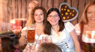 Die Lüchtringer Wiesn: So feiert ein Ort bei Höxter das Oktoberfest