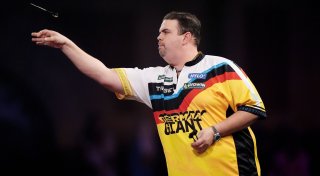Darts-Weltrangliste: Clemens rutscht ab - Littler an zwei