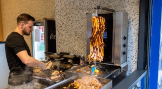 Neuer Döner-Hype? Tentakel am Spieß sorgt für Wirbel