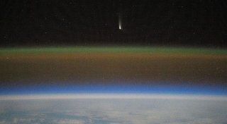 Komet bald mit bloßem Auge am Nachthimmel sichtbar