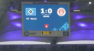 DFL setzt Bundesliga-Start an: Hamburger Derby am Freitag