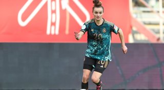 Depression: Fußballerin Magull spricht über Erkrankung