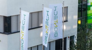 Einstiger Corona-Überflieger Biontech rutscht in rote Zahlen