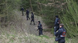 Dreifachmord - Opfer starben an Schüssen und Stichen
