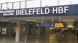 Brutale Attacke im Bielefelder Hauptbahnhof: Polizei findet Verdächtigen