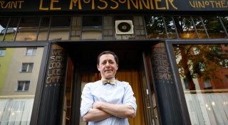 Handys vom Tisch! - So verhält man sich im Restaurant