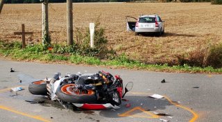 Motorradfahrer bei Unfall zwischen Herford und Bielefeld schwer verletzt