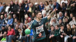 Schockdiagnose beim VfL Mennighüffen: Kreuzbandriss bei Tim Huckauf