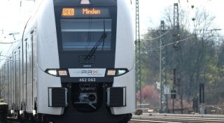 Bus und Bahn fahren in der Adventszeit: Kostenlose Mitnahme einer Person in NRW