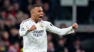 Mbappé rettet Real Madrid im Stadt-Duell die Tabellenführung
