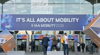 IAA in schwieriger Zeit - womit die Autobranche Kunden lockt